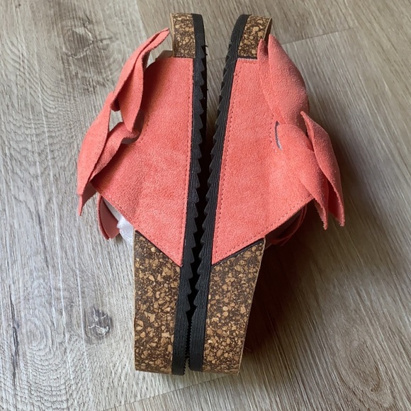 NEW She&In Slip On Sandals - Picture 4 of 8